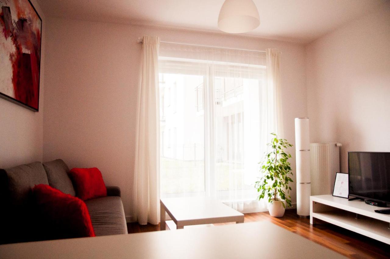 Apartament Rosso Лодзь Экстерьер фото