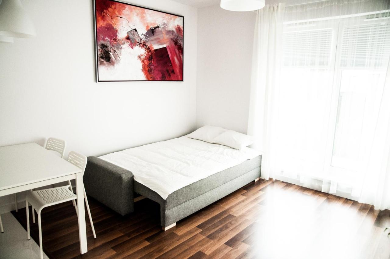 Apartament Rosso Лодзь Экстерьер фото
