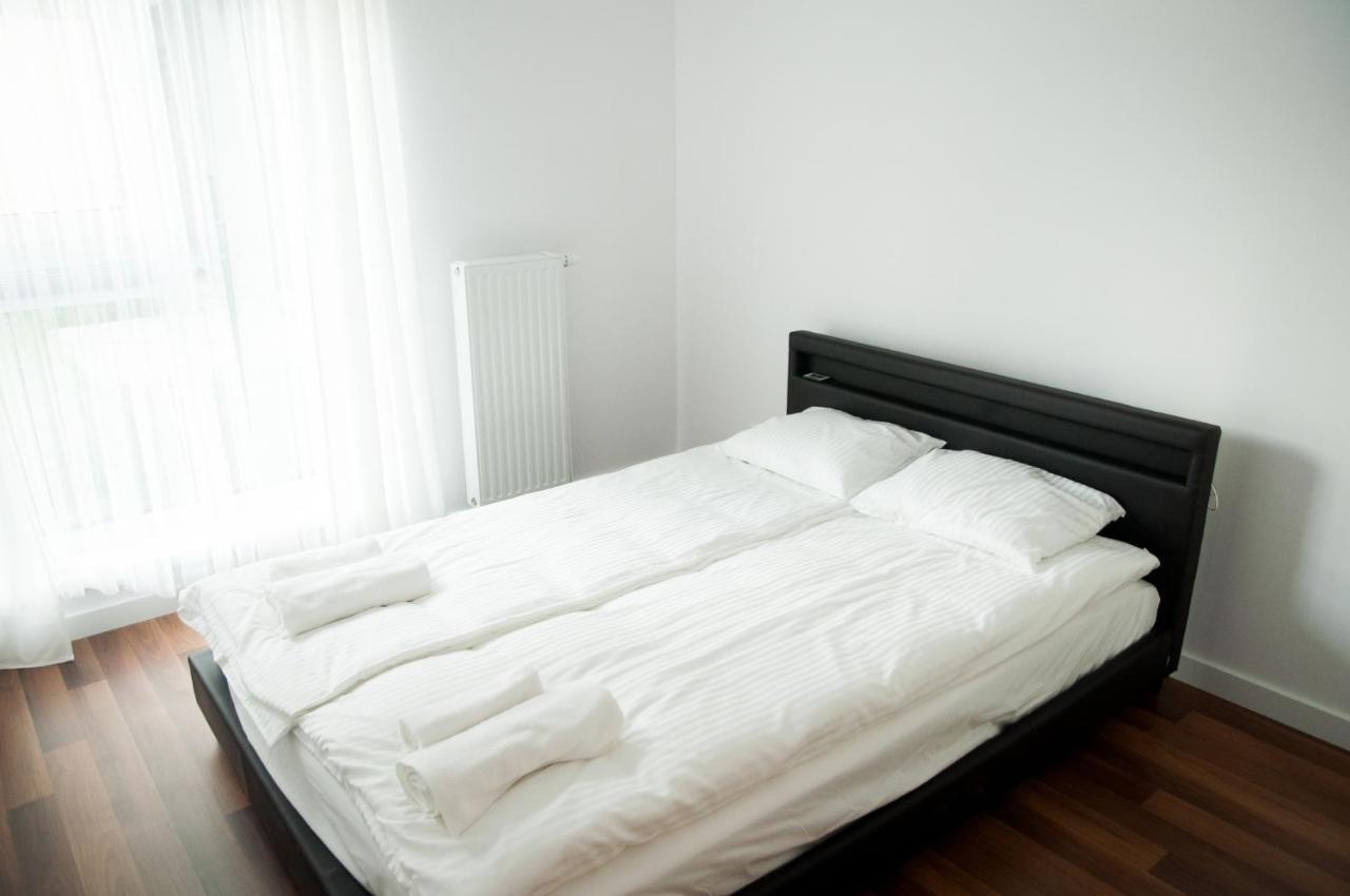 Apartament Rosso Лодзь Экстерьер фото